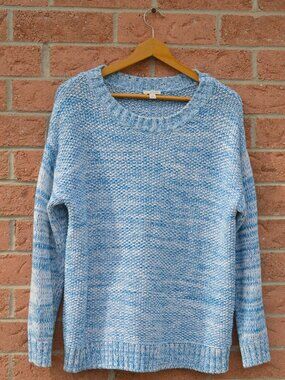GAP blue marled crew sweather